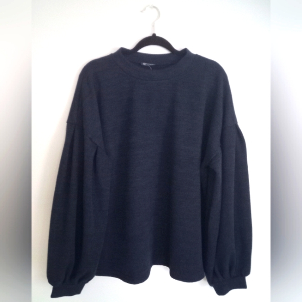 PRETTY GARDEN WOMEN'S LONG SLEEVES SWEATER SIZE L